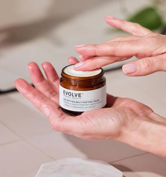 699df0c710b8edcd2488f4e539df75195e57b95b0d2a0db17be0e 555x592